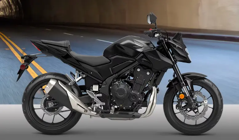 Honda CB500F standard bike with upright ergonomics and LED lighting