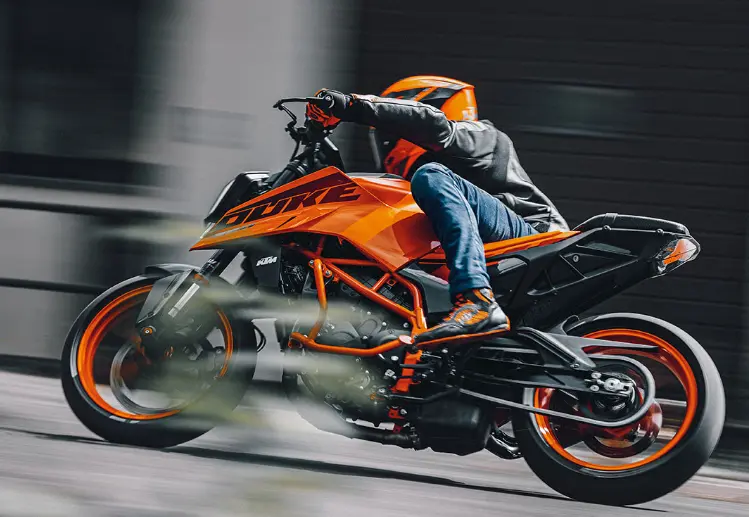 KTM 390 Duke naked sportbike with bold orange frame and compact design