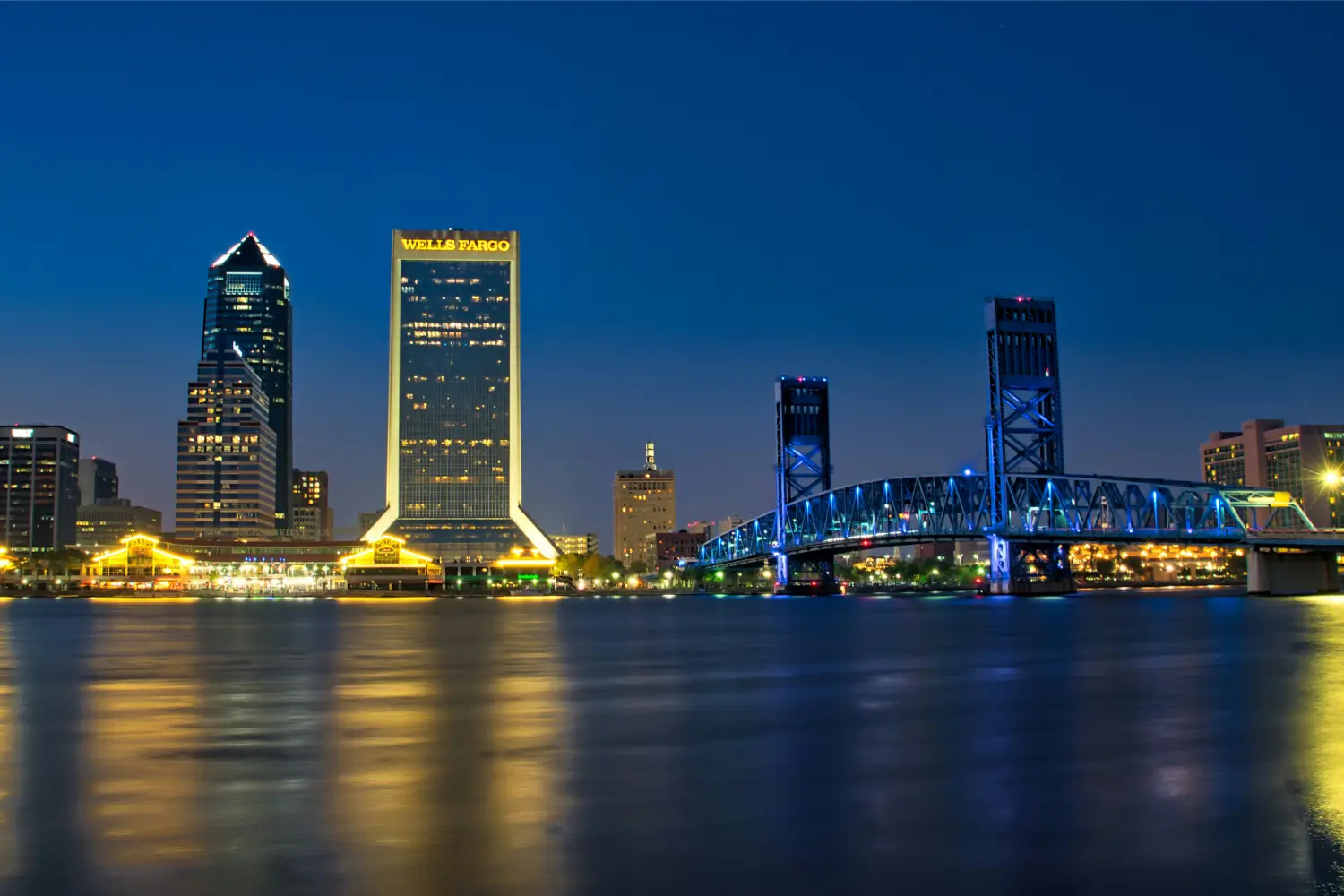 Main Street Bridge a well known Landmark in Jacksonville